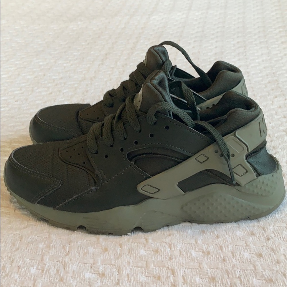 Nike Hurrache sneakers, like new